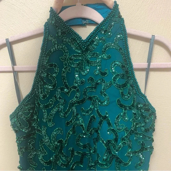 Cache Vintage Silk Beaded Gown - Picture 2 of 13